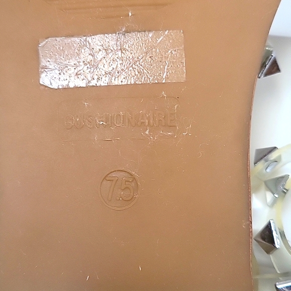 Cushionaire Talia women's clear studded sandals, EUC🎉🎊 - Picture 9 of 9